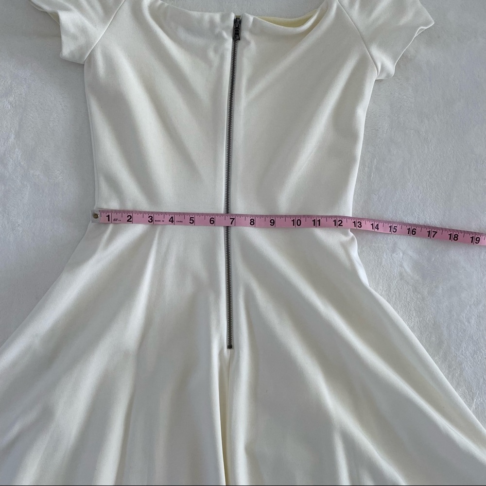 Alice & Olivia white mini dress - Picture 14 of 14